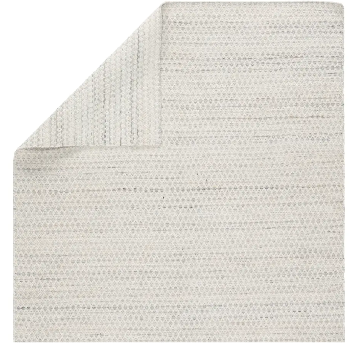 8' x 10' White Textured Indoor/Outdoor Area Rug