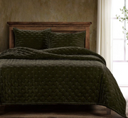 Dark Green Faux Silk Velvet King Quilt Set